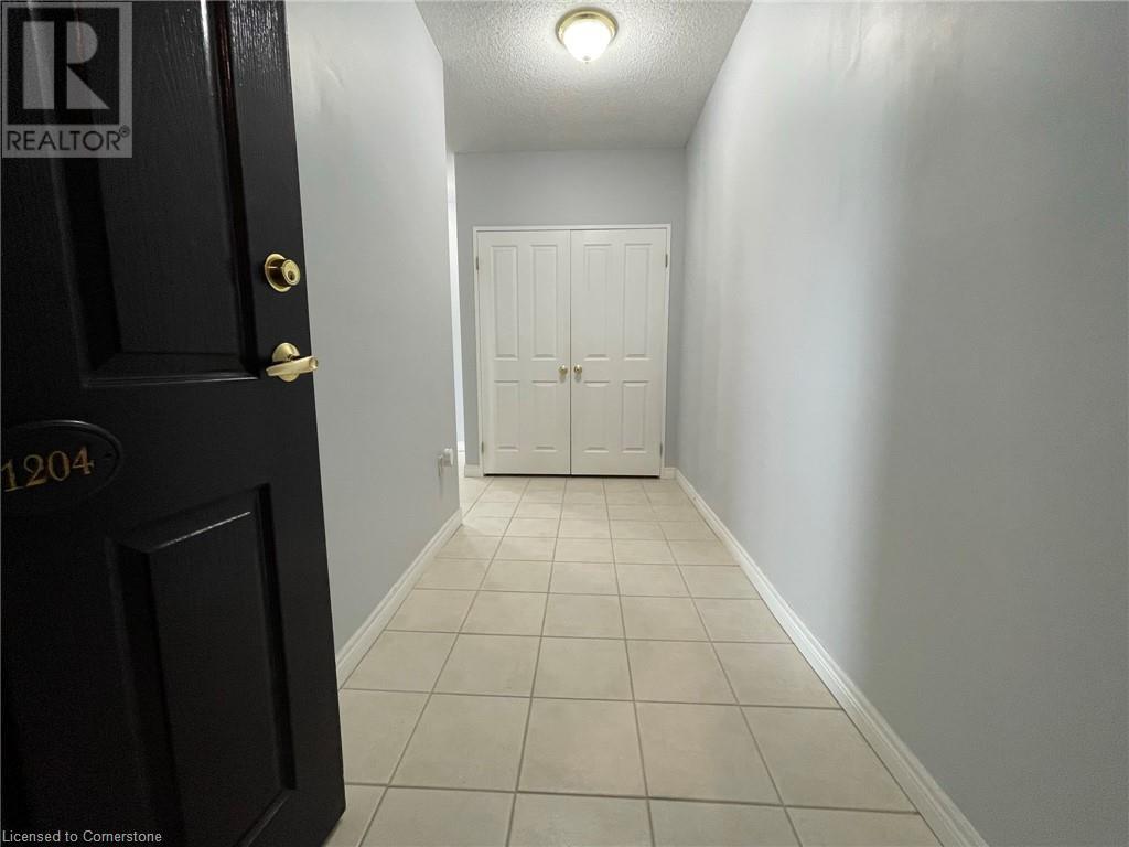255 Keats Way Unit# 1204, Waterloo, Ontario  N2L 6N6 - Photo 2 - 40688096