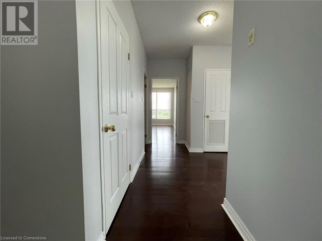 255 Keats Way Unit# 1204, Waterloo, Ontario  N2L 6N6 - Photo 3 - 40688096