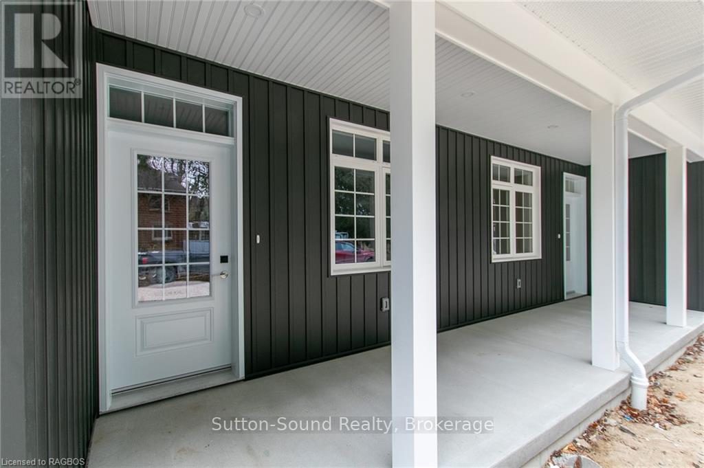 2 - 202 Queen Street W, South Bruce Peninsula, Ontario  N0H 1P0 - Photo 3 - X11910581