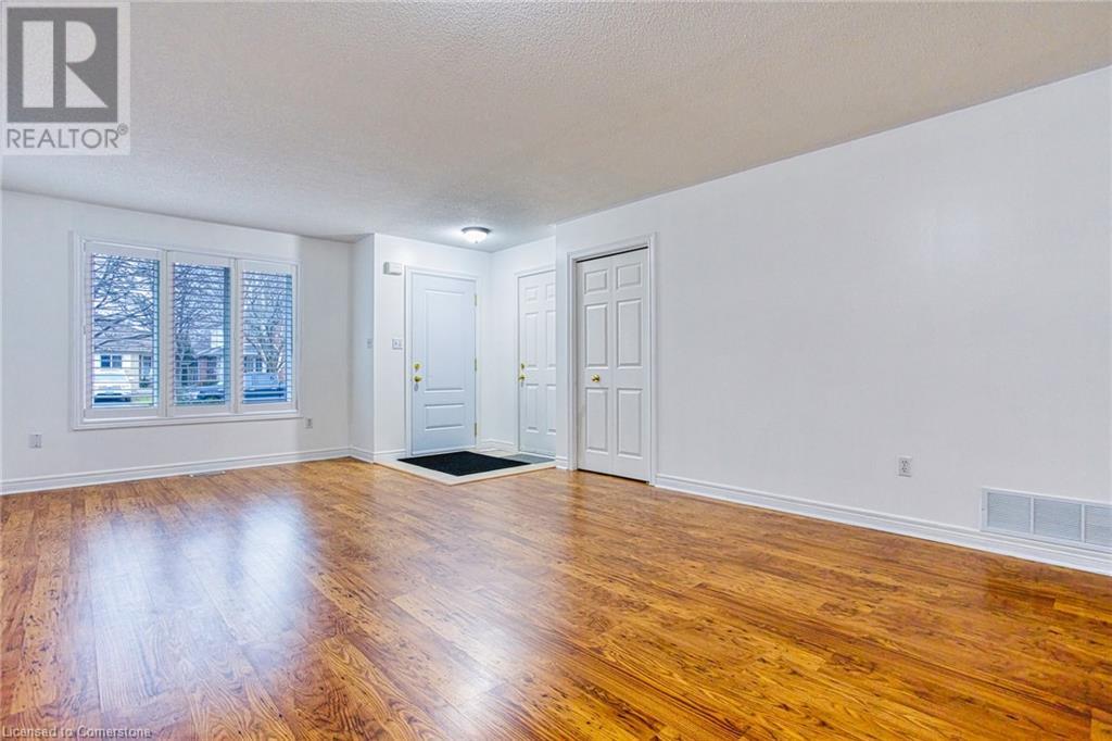 14 Saddler Street, Fonthill, Ontario  L0S 1E0 - Photo 5 - 40683167