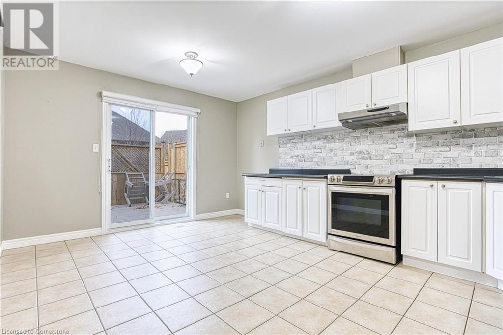 14 Saddler Street, Fonthill, Ontario  L0S 1E0 - Photo 8 - 40683167