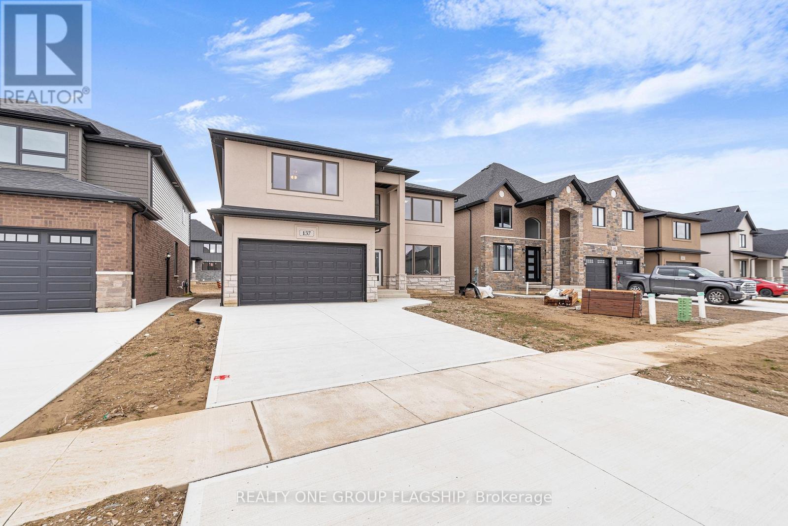 Property at 137 TUSCANY TRAIL image 2