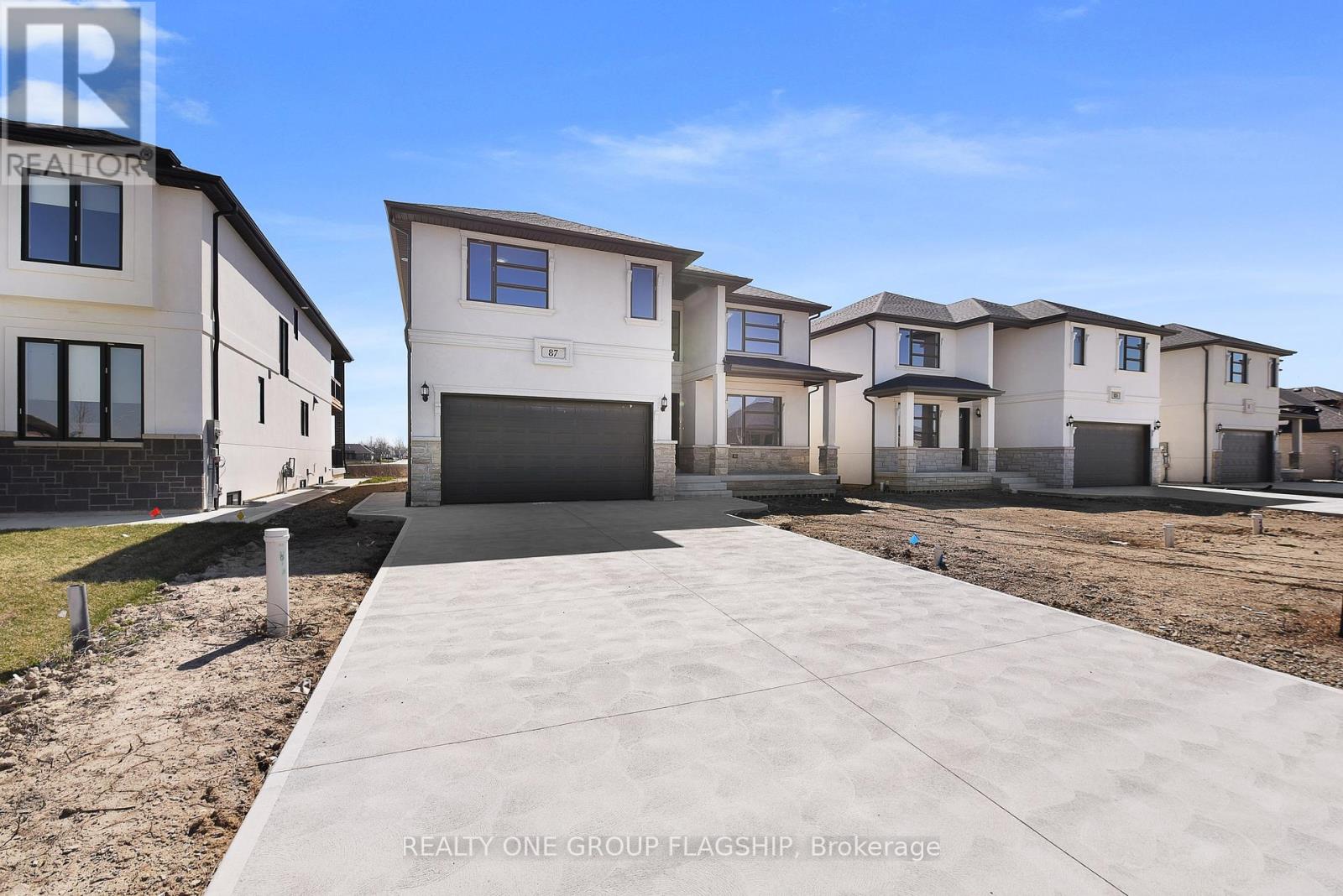 Property at 85 KINGSBRIDGE DRIVE image 2