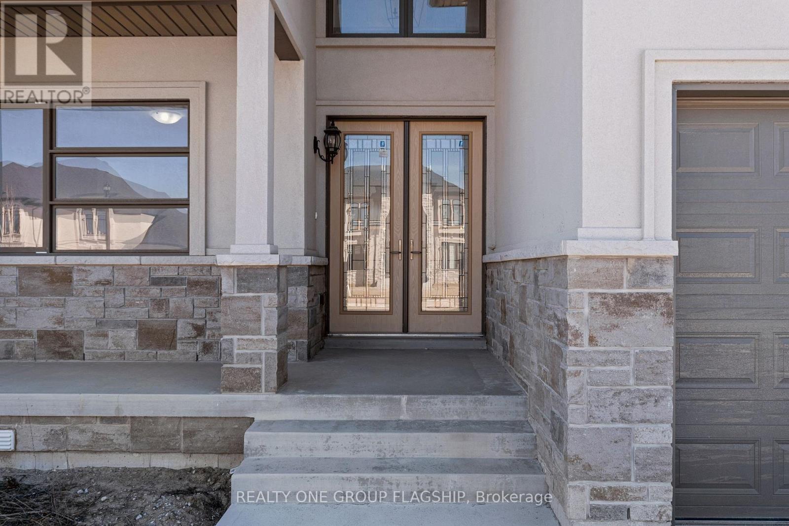 Property at 323 BENSON COURT image 4