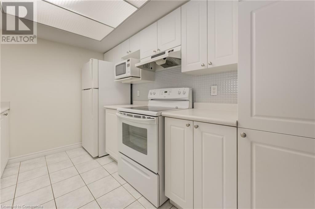 15 Gregg Court Unit# 4, Kitchener, Ontario  N2A 4H7 - Photo 9 - 40688267