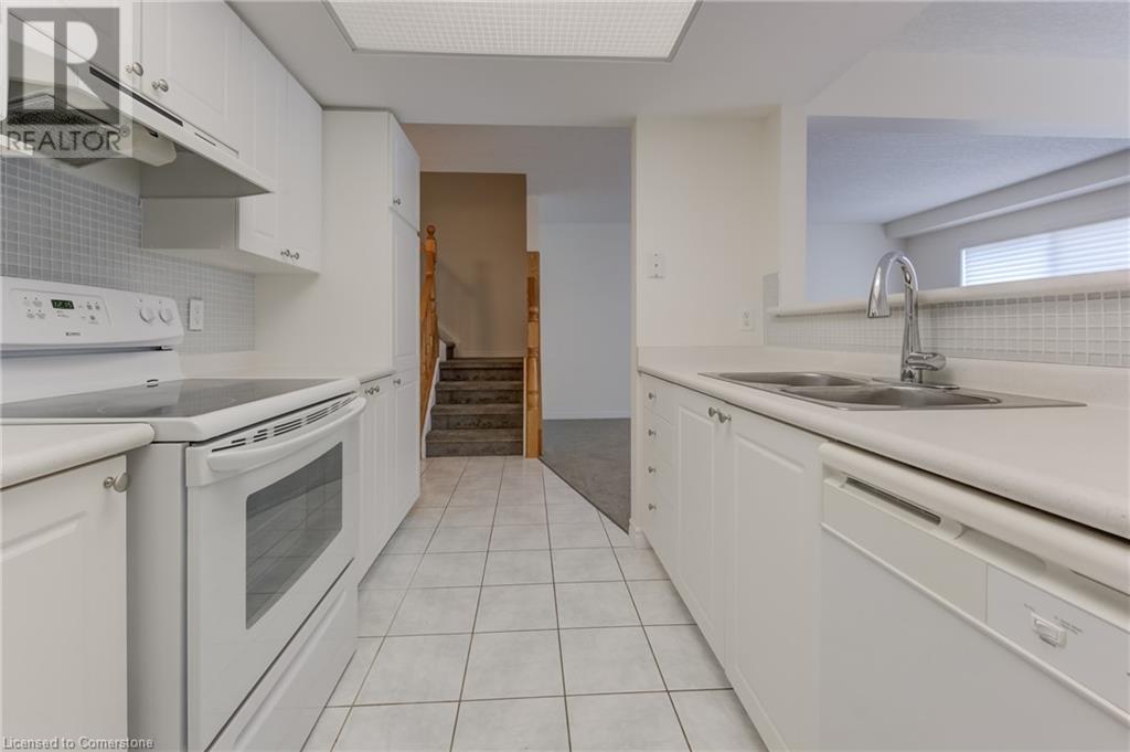 15 Gregg Court Unit# 4, Kitchener, Ontario  N2A 4H7 - Photo 10 - 40688267