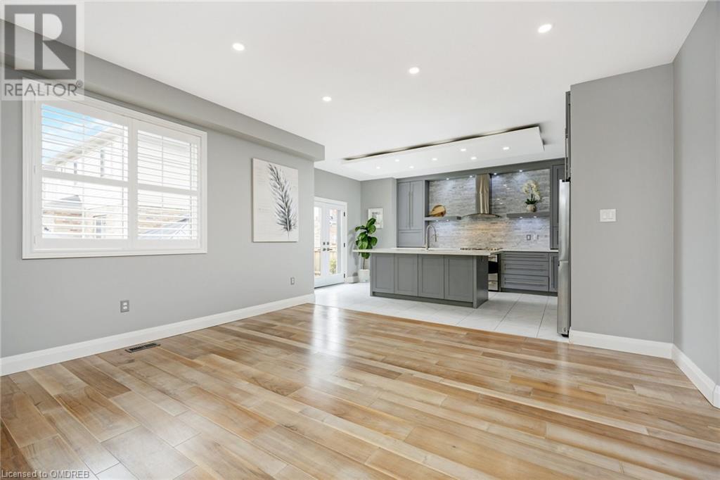 567 Sanderson Crescent, Milton, Ontario  L9T 8L9 - Photo 7 - 40638236