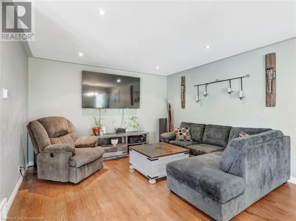 103 Macneil Court, Hagersville, Ontario  N0A 1H0 - Photo 25 - 40688260