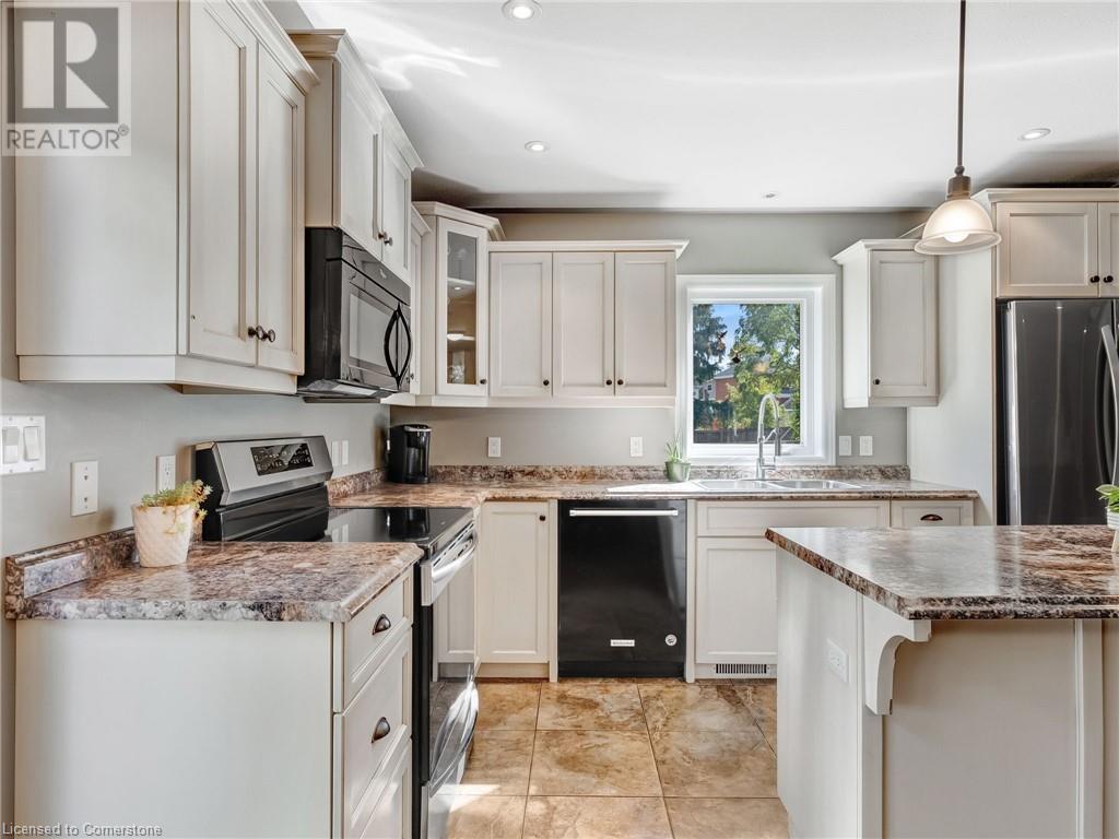 103 Macneil Court, Hagersville, Ontario  N0A 1H0 - Photo 18 - 40688260