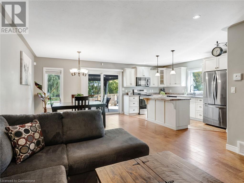 103 Macneil Court, Hagersville, Ontario  N0A 1H0 - Photo 24 - 40688260