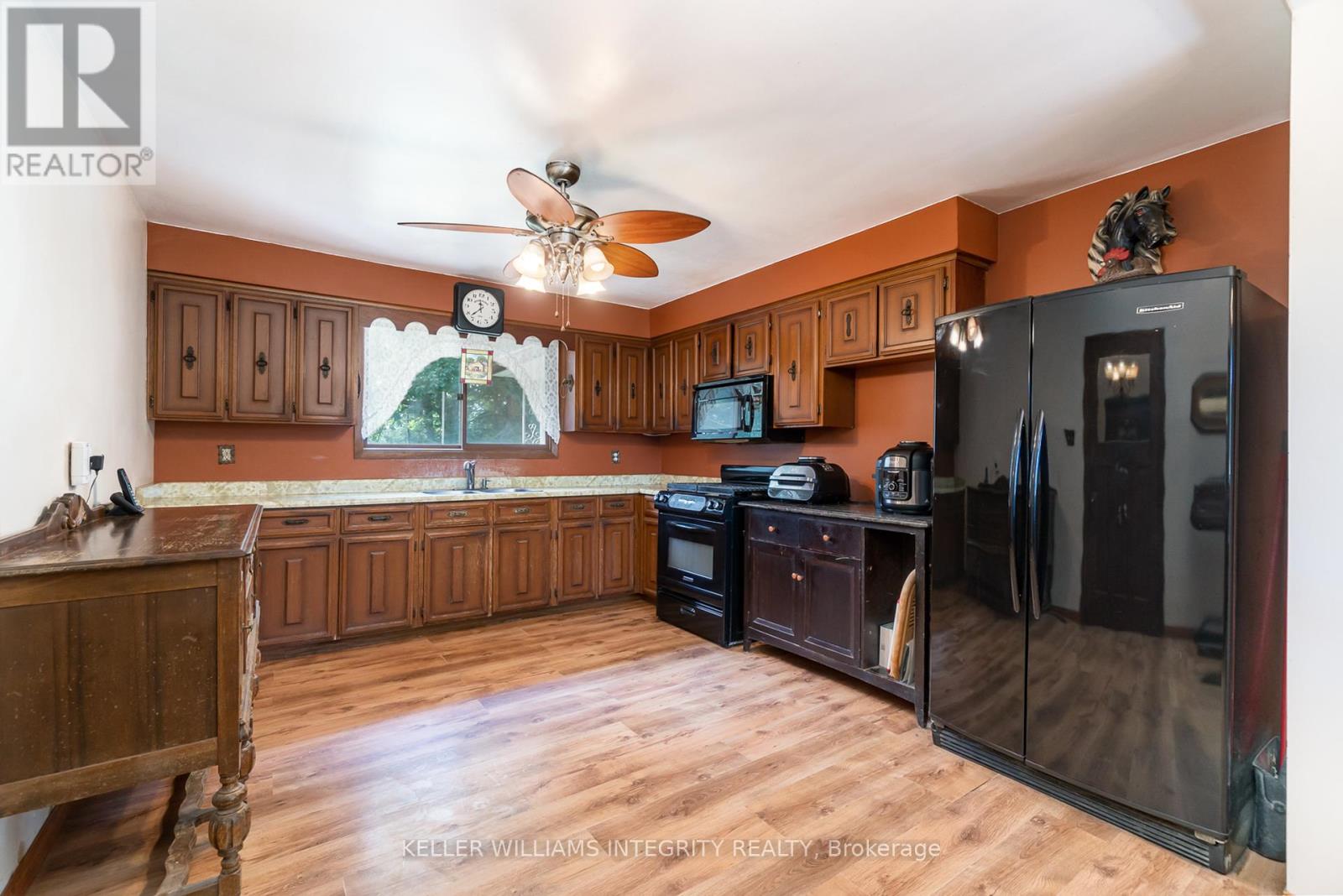 Property at 5801 BOSSERT ROAD image 5