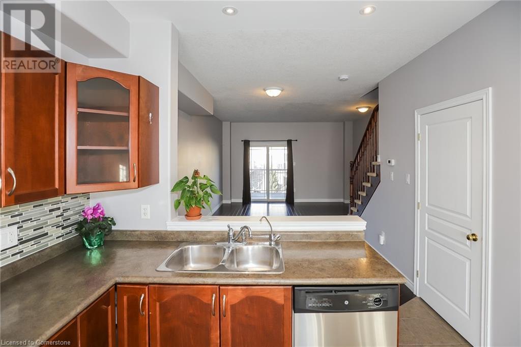 24 Hemlock Way, Grimsby, Ontario  L3M 0A7 - Photo 11 - 40688053