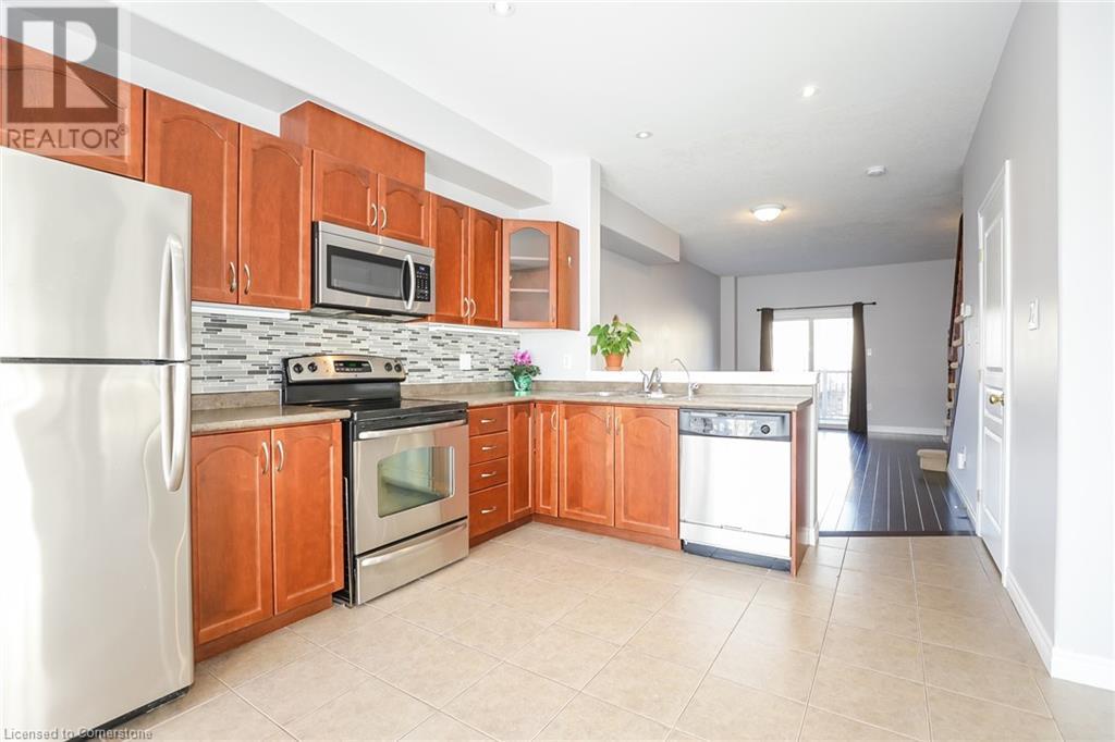 24 Hemlock Way, Grimsby, Ontario  L3M 0A7 - Photo 6 - 40688053