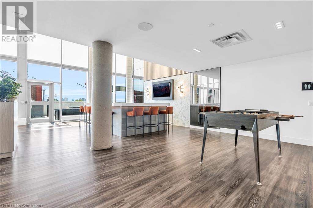 15 Wellington Street S Unit# 1906, Kitchener, Ontario  N2A 4L2 - Photo 23 - 40688295