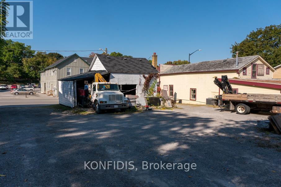 95 Main Street S, Newmarket, Ontario  L3Y 3Y8 - Photo 9 - N11910648