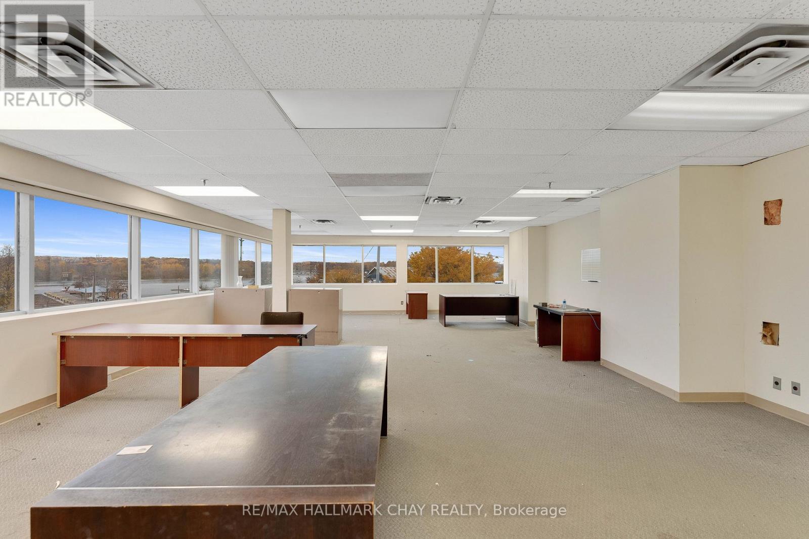 Upper 2 - 478 Bay Street, Midland, Ontario  L4R 1K9 - Photo 12 - S11910614