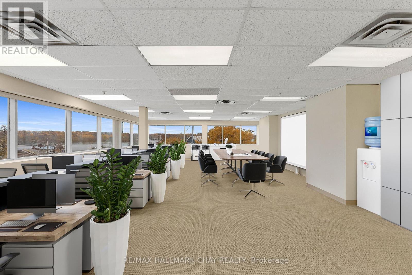 Upper 2 - 478 Bay Street, Midland, Ontario  L4R 1K9 - Photo 4 - S11910614