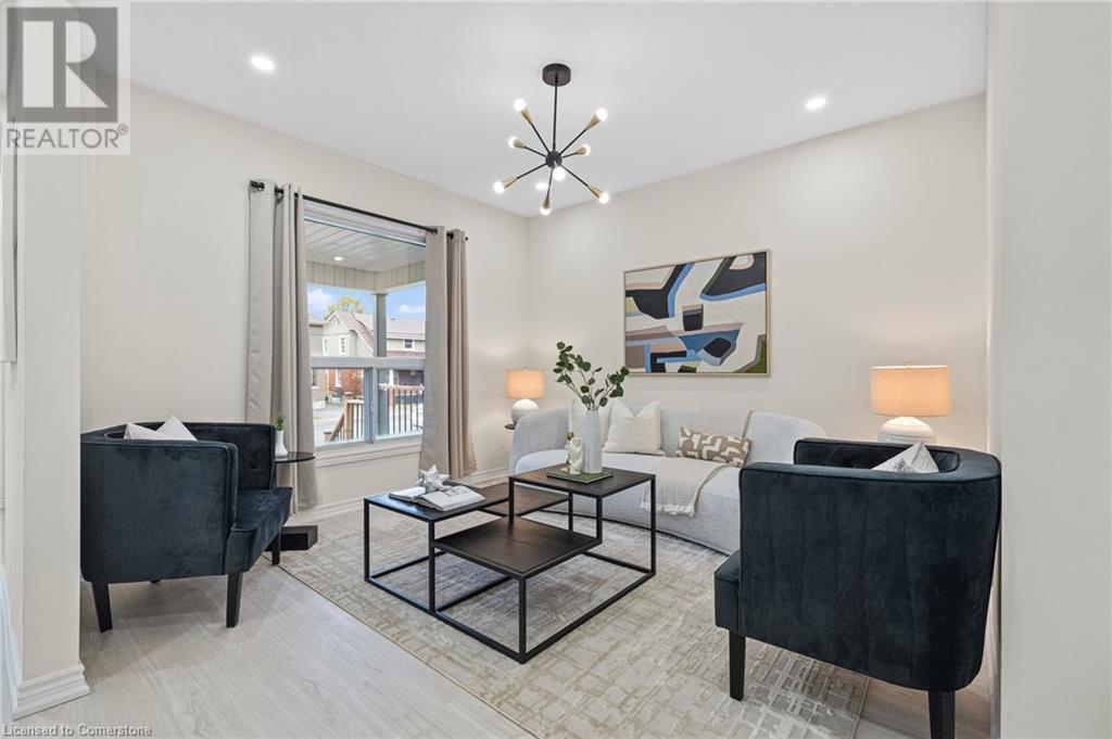 5122 Jepson Street, Niagara Falls, Ontario  L2E 1K7 - Photo 4 - 40688301