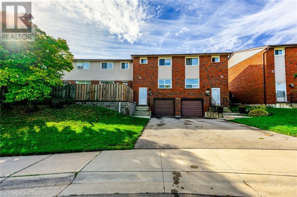 202 LAVINA Crescent Unit# 10, Hamilton, Ontario