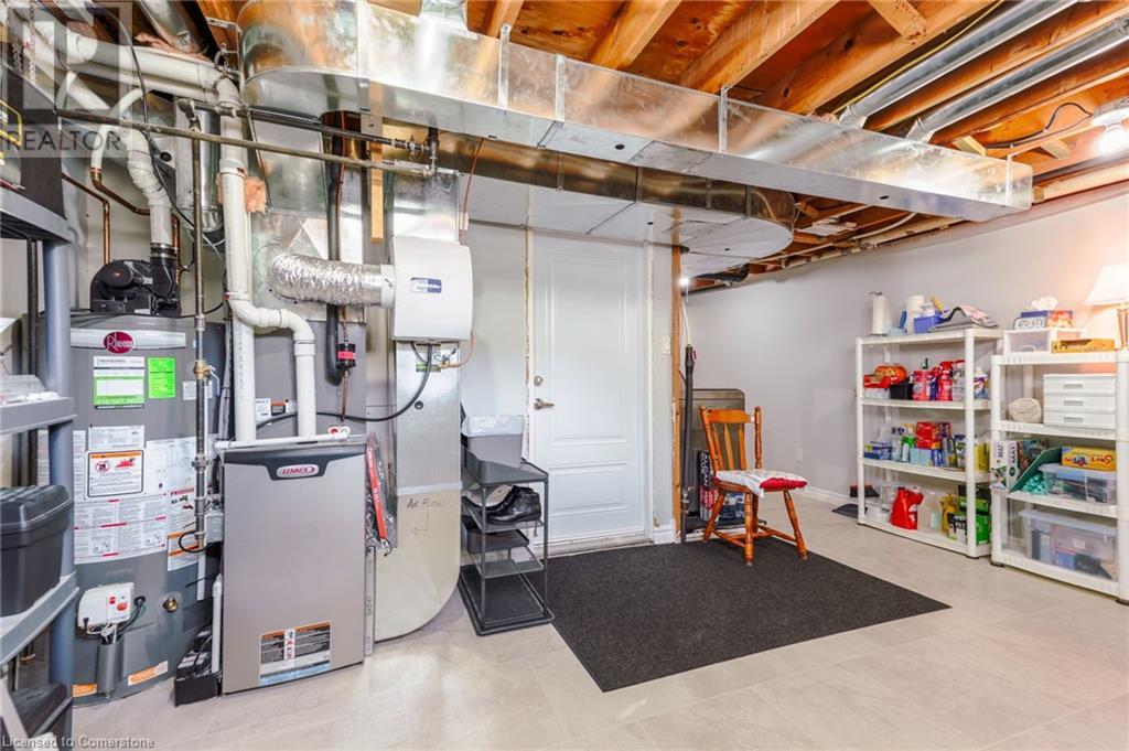 202 Lavina Crescent Unit# 10, Hamilton, Ontario  L9C 6R8 - Photo 9 - 40658350