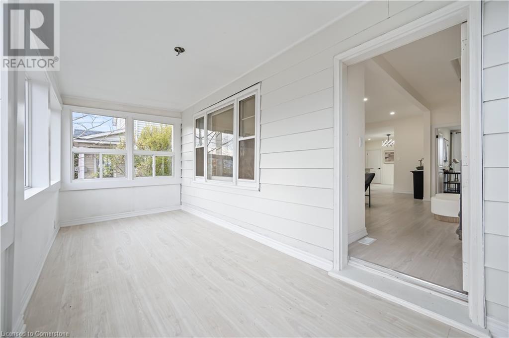 80 Courtwright Street, Fort Erie, Ontario  L2A 2R7 - Photo 4 - 40688323