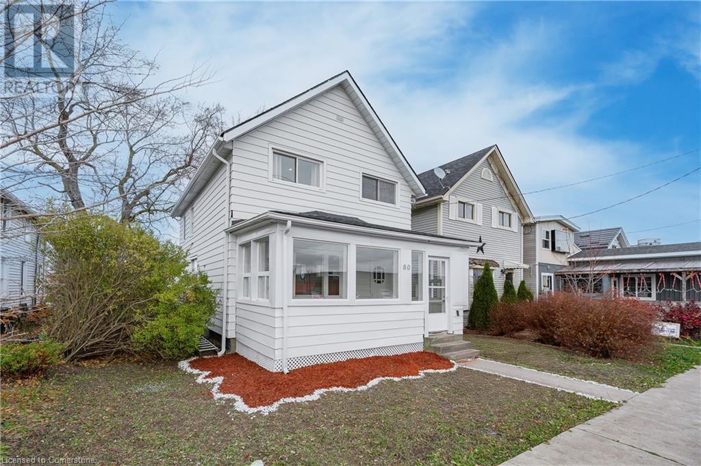 80 Courtwright Street, Fort Erie, Ontario  L2A 2R7 - Photo 3 - 40688323