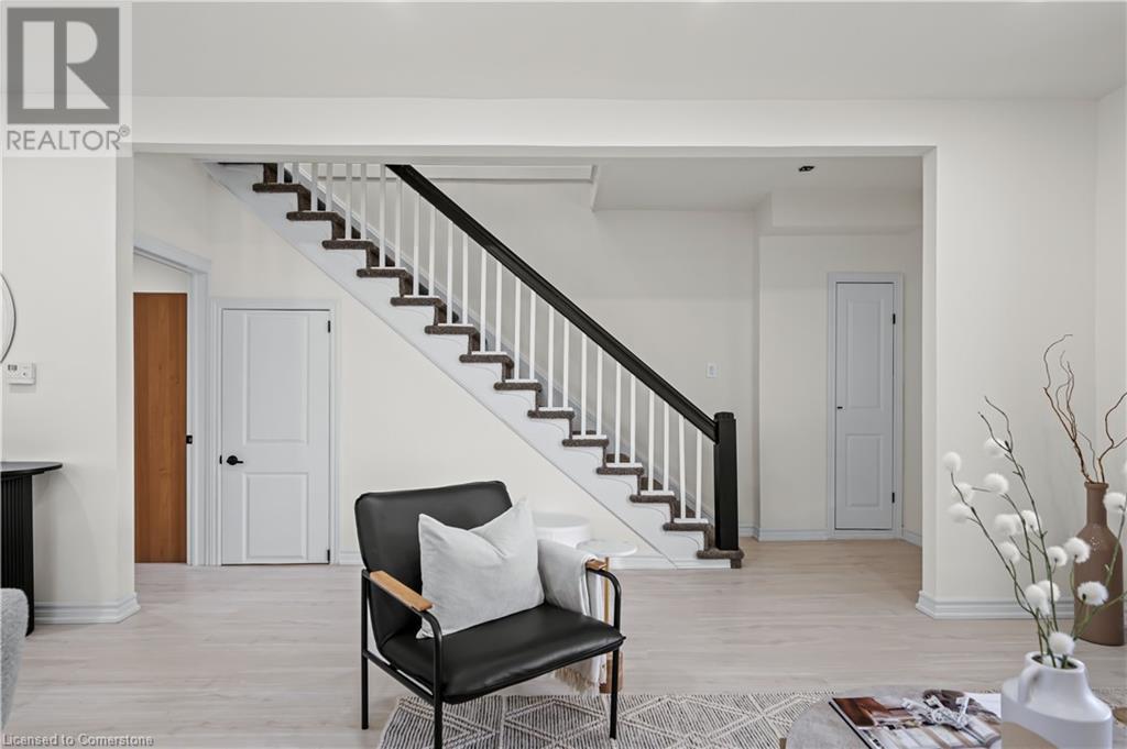 80 Courtwright Street, Fort Erie, Ontario  L2A 2R7 - Photo 5 - 40688323