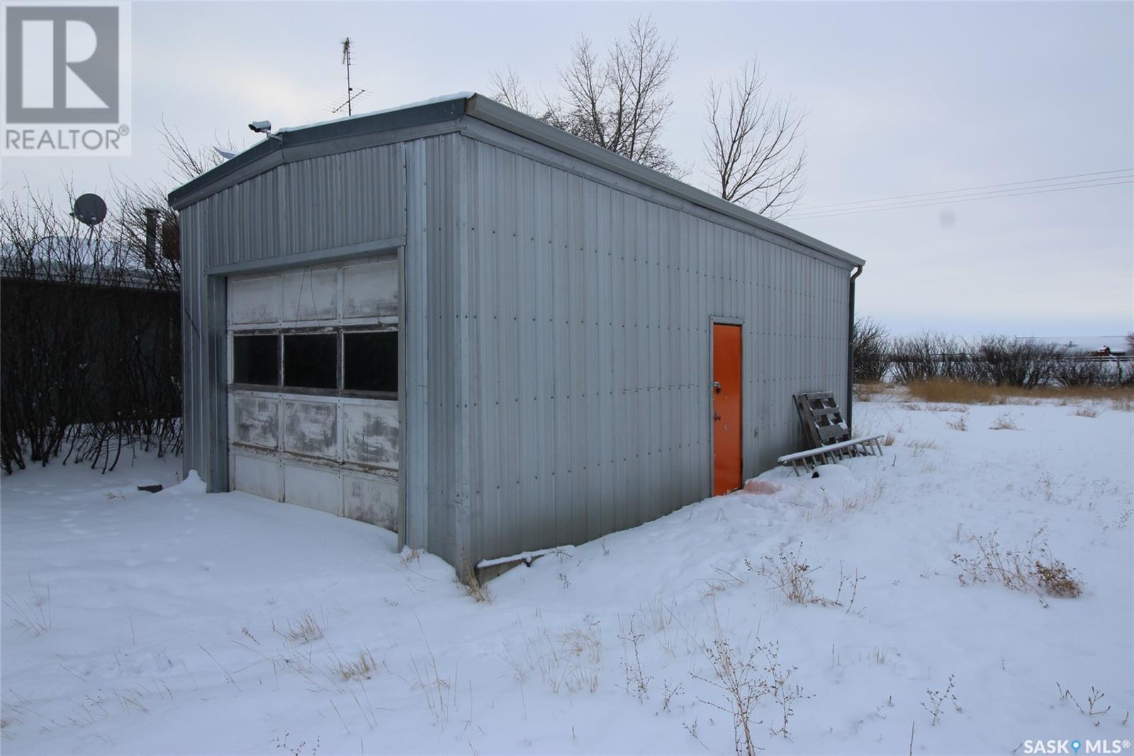 Wills Acreage, Frontier, Saskatchewan  S0N 0W0 - Photo 44 - SK992381