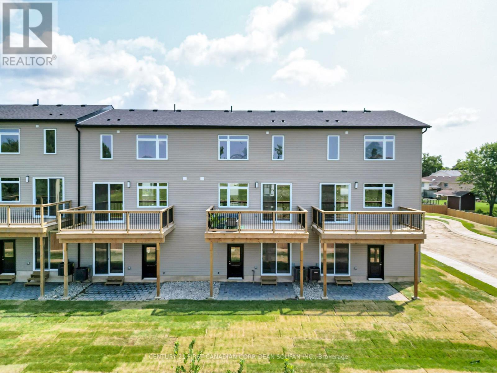 22 - 349 Southdale Road E, London South, Ontario  N6E 0B9 - Photo 34 - X11910679