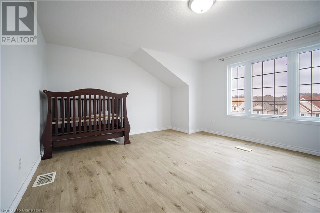 284 Sophia Crescent, Kitchener, Ontario  N2R 1X9 - Photo 39 - 40688188