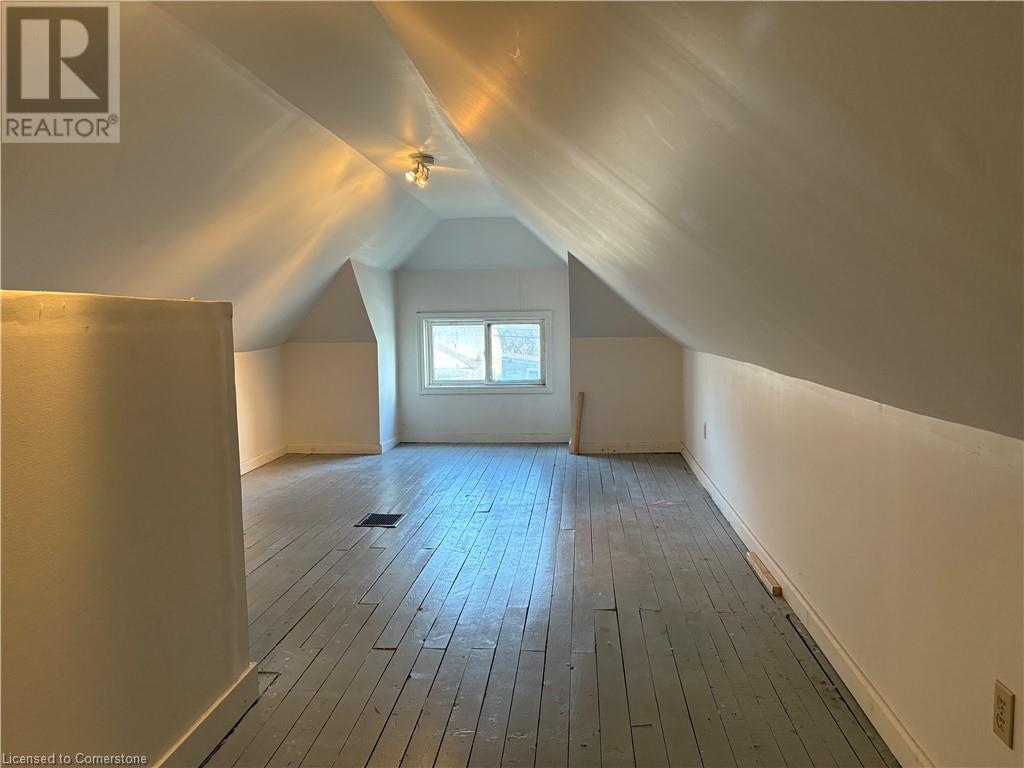 537 Ferguson Avenue N, Hamilton, Ontario  L8L 4Z7 - Photo 10 - 40687862