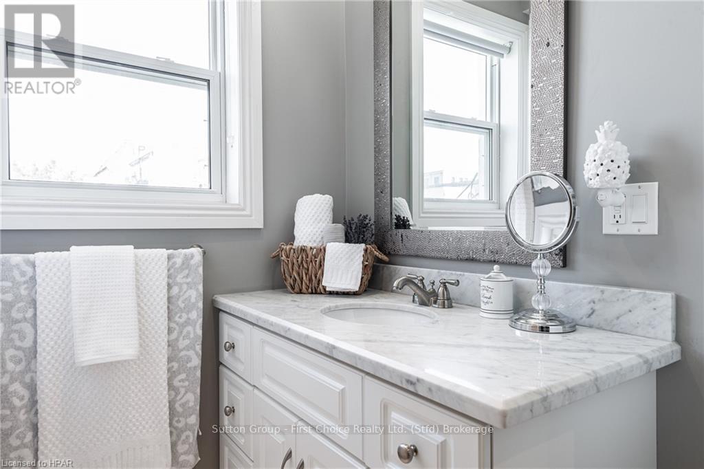 152 St Patrick Street, Stratford, Ontario  N5A 1A9 - Photo 28 - X10780114