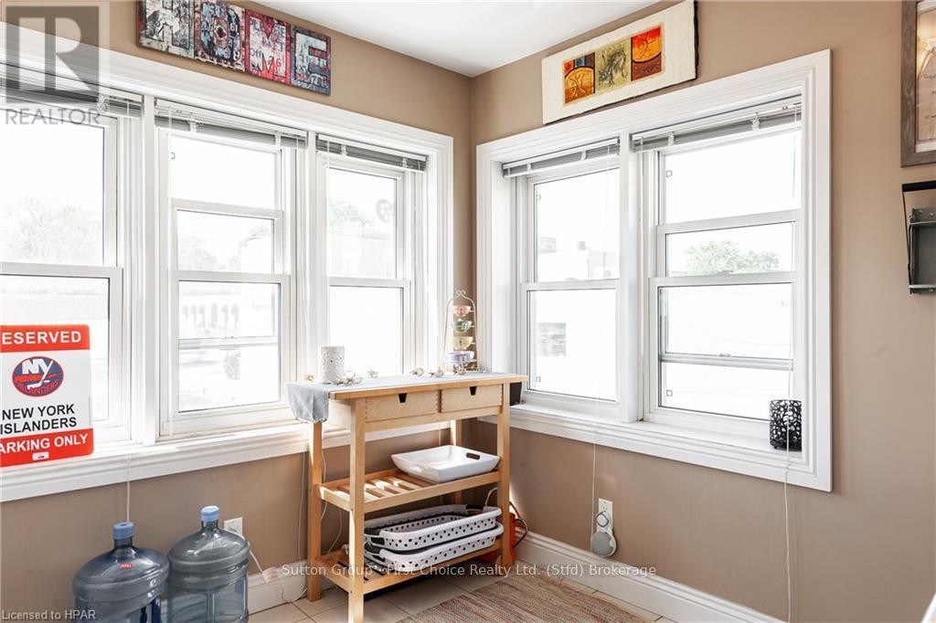 152 St Patrick Street, Stratford, Ontario  N5A 1A9 - Photo 31 - X10780114