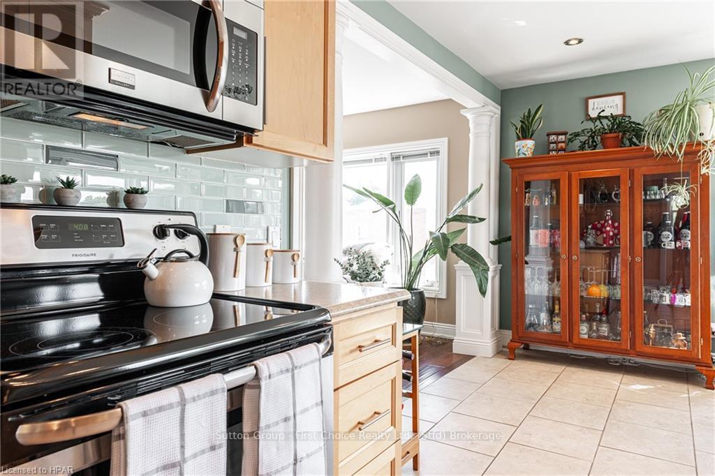 152 St Patrick Street, Stratford, Ontario  N5A 1A9 - Photo 8 - X10780114