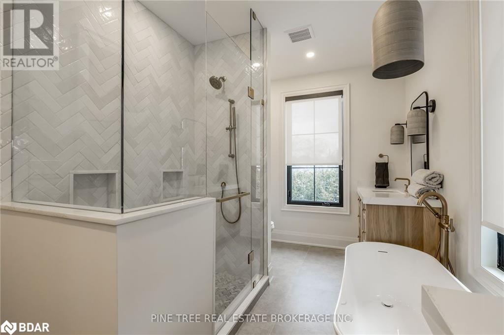 271 Codrington Street Street, Barrie, Ontario  L4M 1S7 - Photo 28 - 40688119