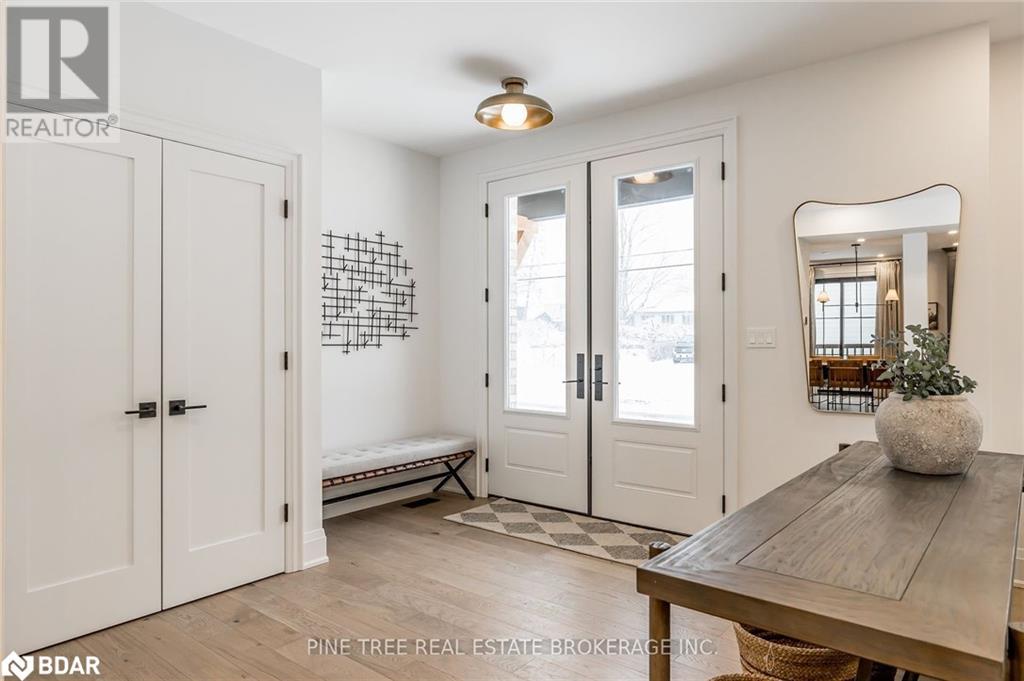 271 Codrington Street Street, Barrie, Ontario  L4M 1S7 - Photo 7 - 40688119