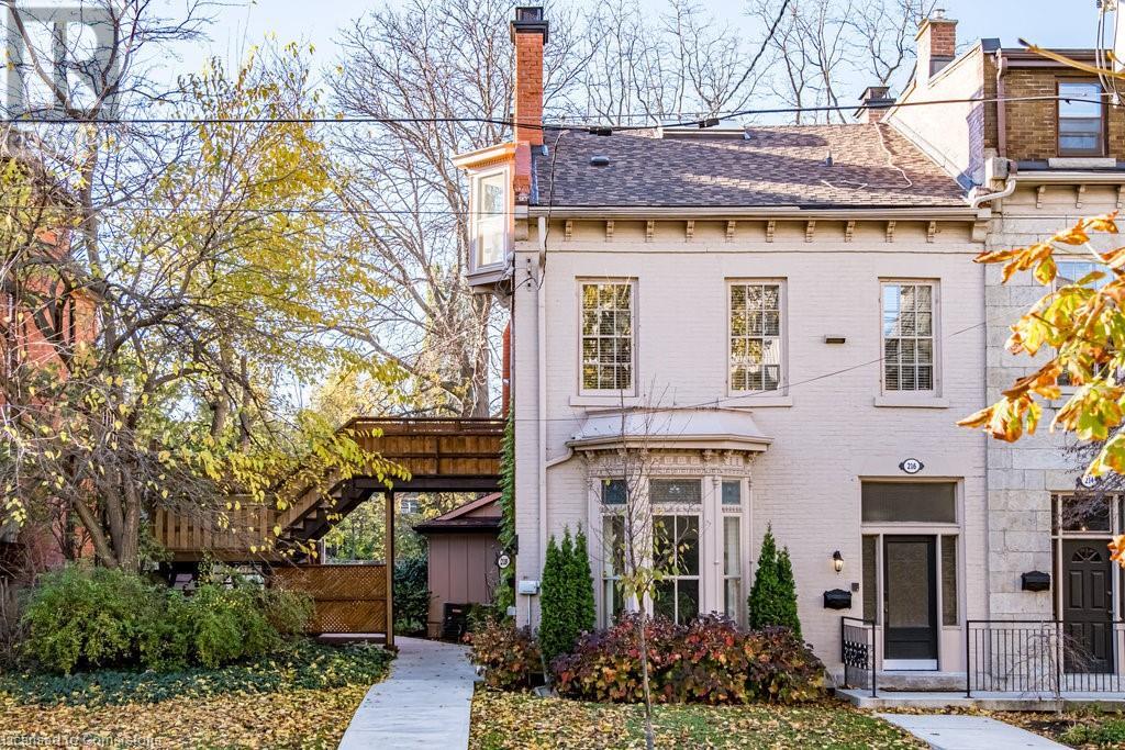 218 Bay Street S, Hamilton, Ontario  L8P 3J1 - Photo 2 - 40677018