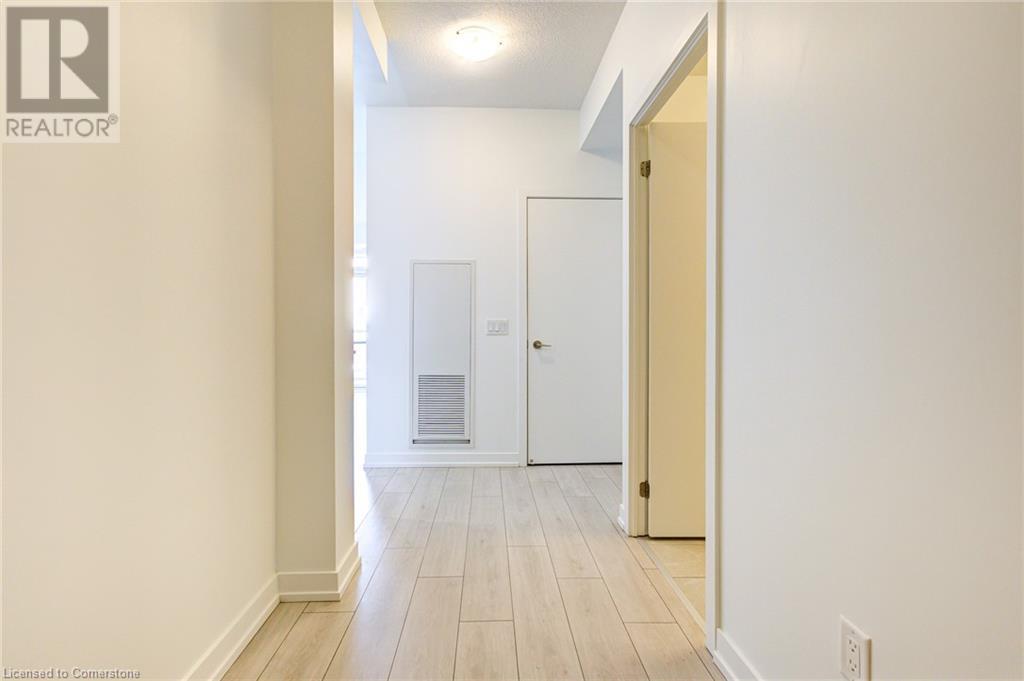 55 Duke Street W Unit# 1701, Kitchener, Ontario  N2H 0C9 - Photo 4 - 40687985