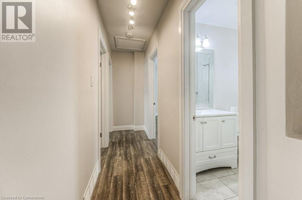 49 Plymouth Road, Kitchener, Ontario  N2G 3G7 - Photo 20 - 40688288