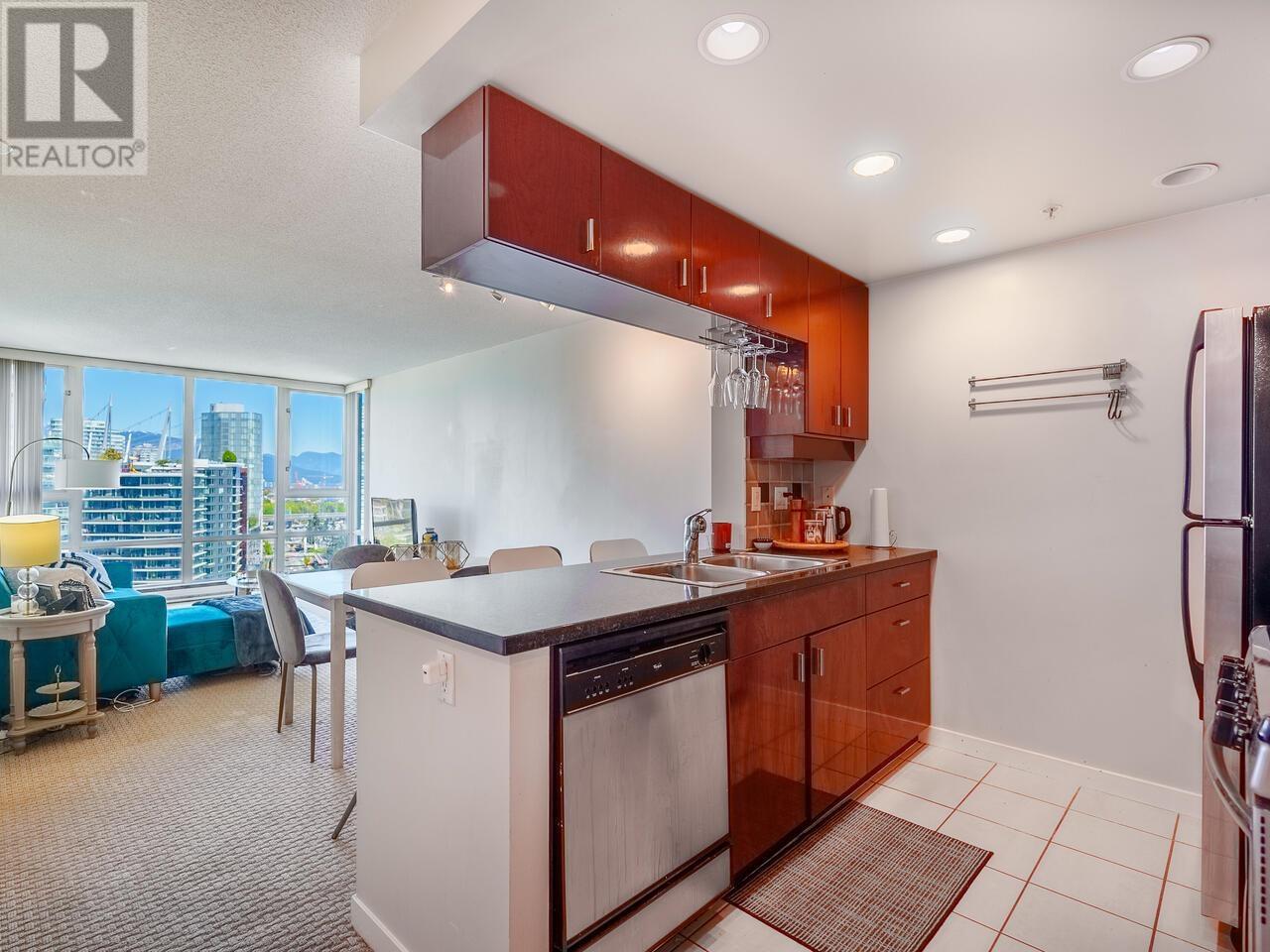 2102 1033 Marinaside Crescent, Vancouver, British Columbia  V6Z 3A3 - Photo 14 - R2953275