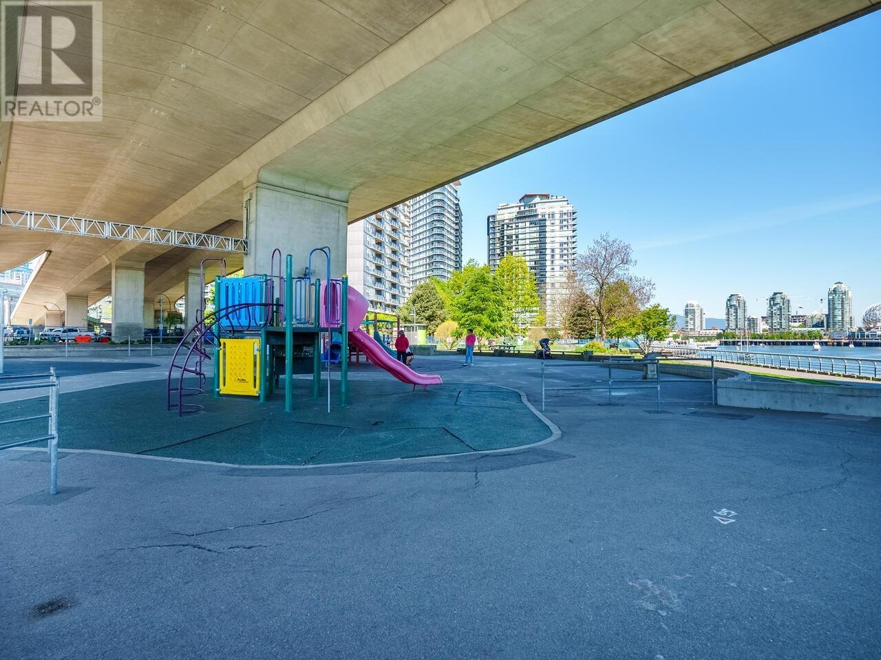 2102 1033 Marinaside Crescent, Vancouver, British Columbia  V6Z 3A3 - Photo 38 - R2953275