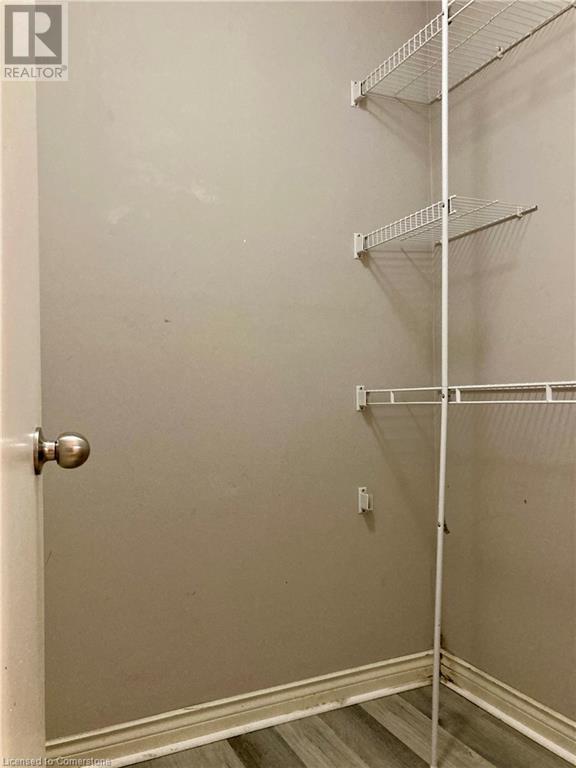 18 Cameron Avenue S, Hamilton, Ontario  L8K 2W8 - Photo 14 - 40688331