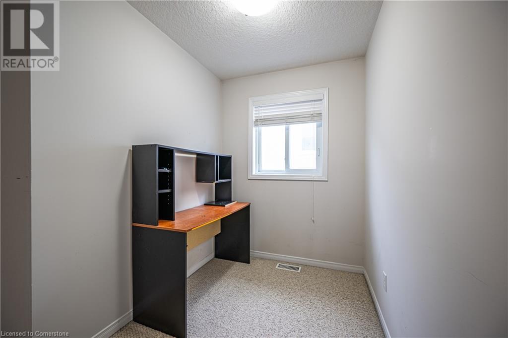 118 Udvari Crescent, Kitchener, Ontario  N2N 0A2 - Photo 19 - 40688140