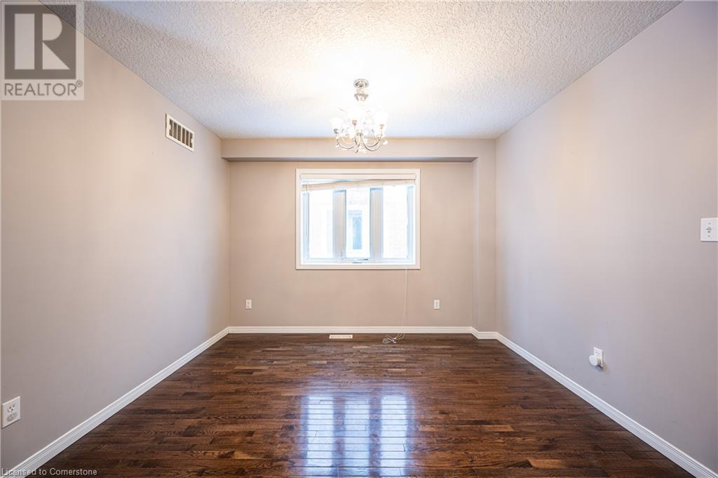 118 Udvari Crescent, Kitchener, Ontario  N2N 0A2 - Photo 6 - 40688140