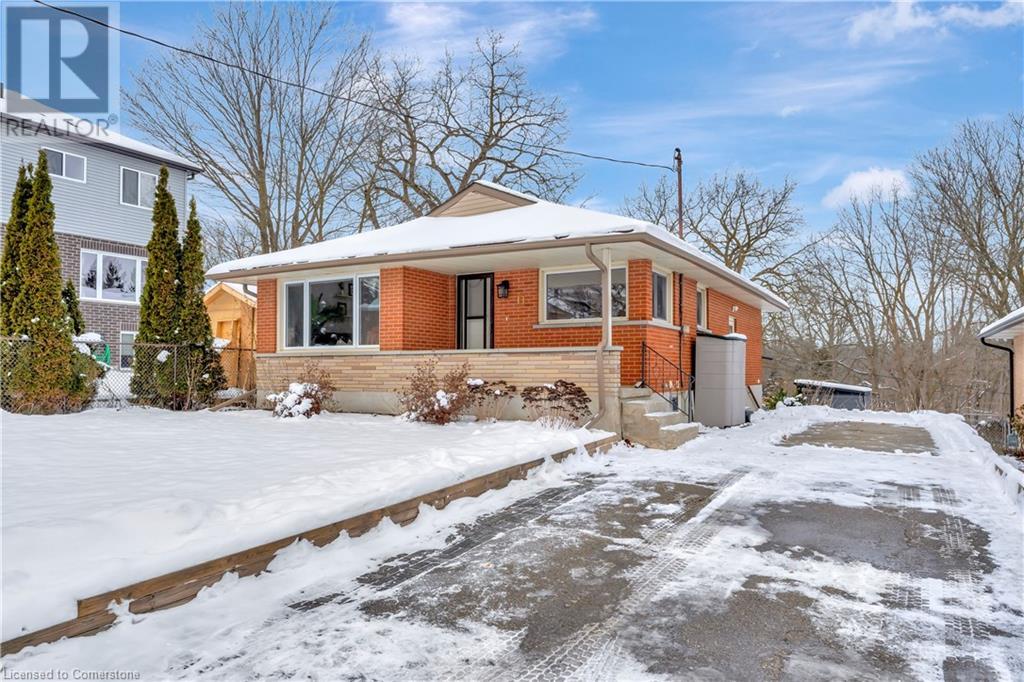 11 Southmoor Drive, Kitchener, Ontario  N2M 4M5 - Photo 1 - 40688195