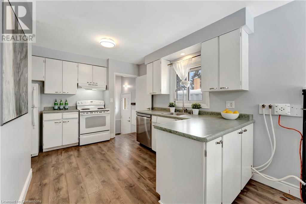 11 Southmoor Drive, Kitchener, Ontario  N2M 4M5 - Photo 8 - 40688195