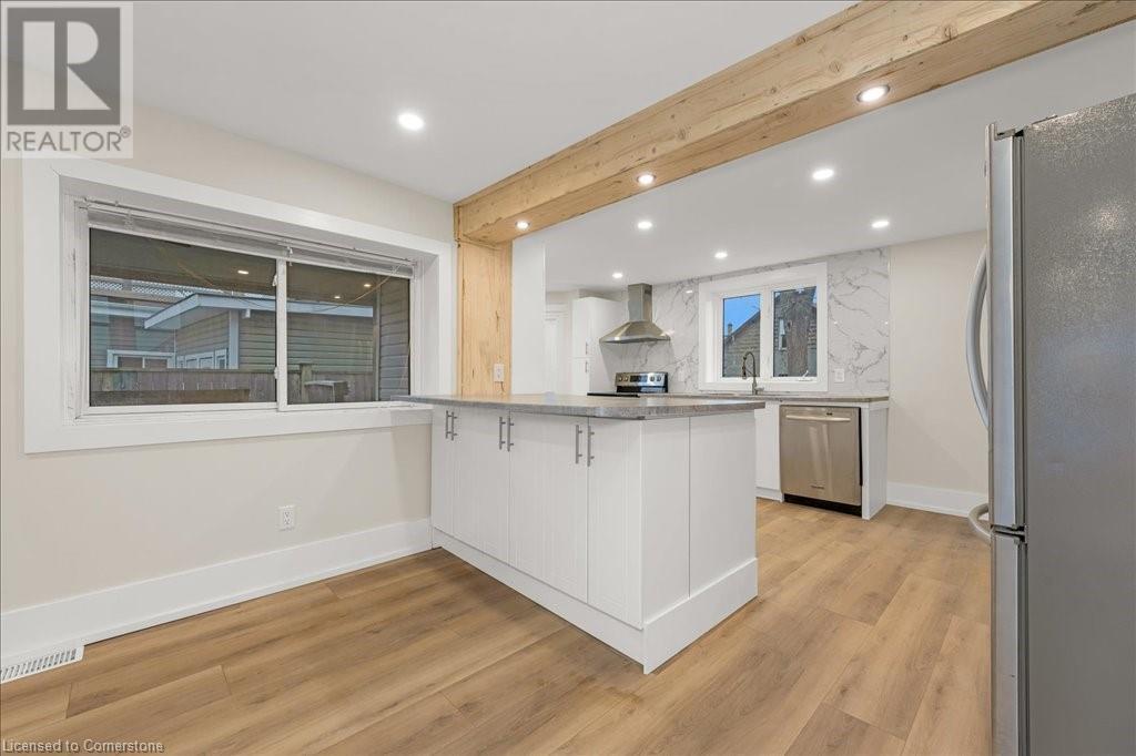 11 Albina Street, Welland, Ontario  L3C 1P2 - Photo 10 - 40688175