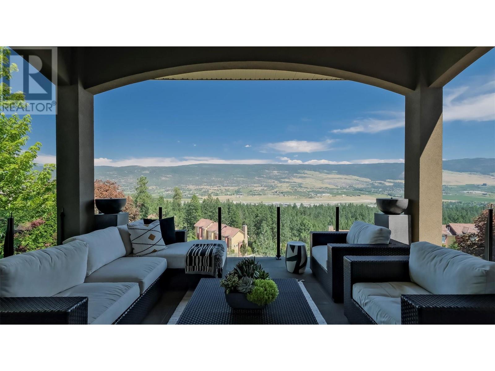 Property at 1749 Capistrano Drive image 4