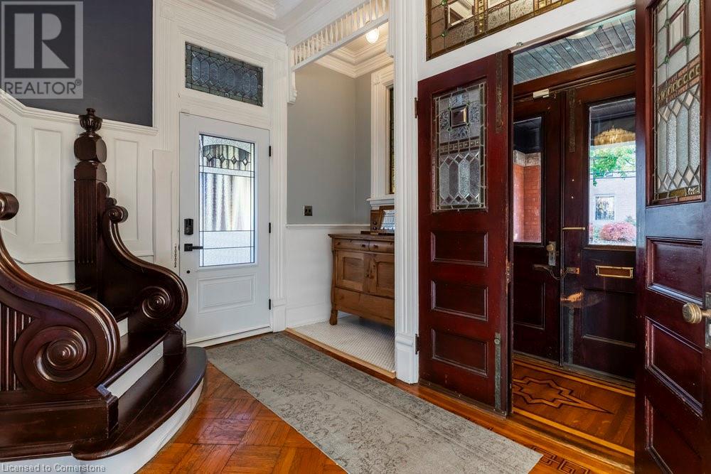 114 Aberdeen Avenue, Hamilton, Ontario  L8P 2P2 - Photo 4 - 40669668