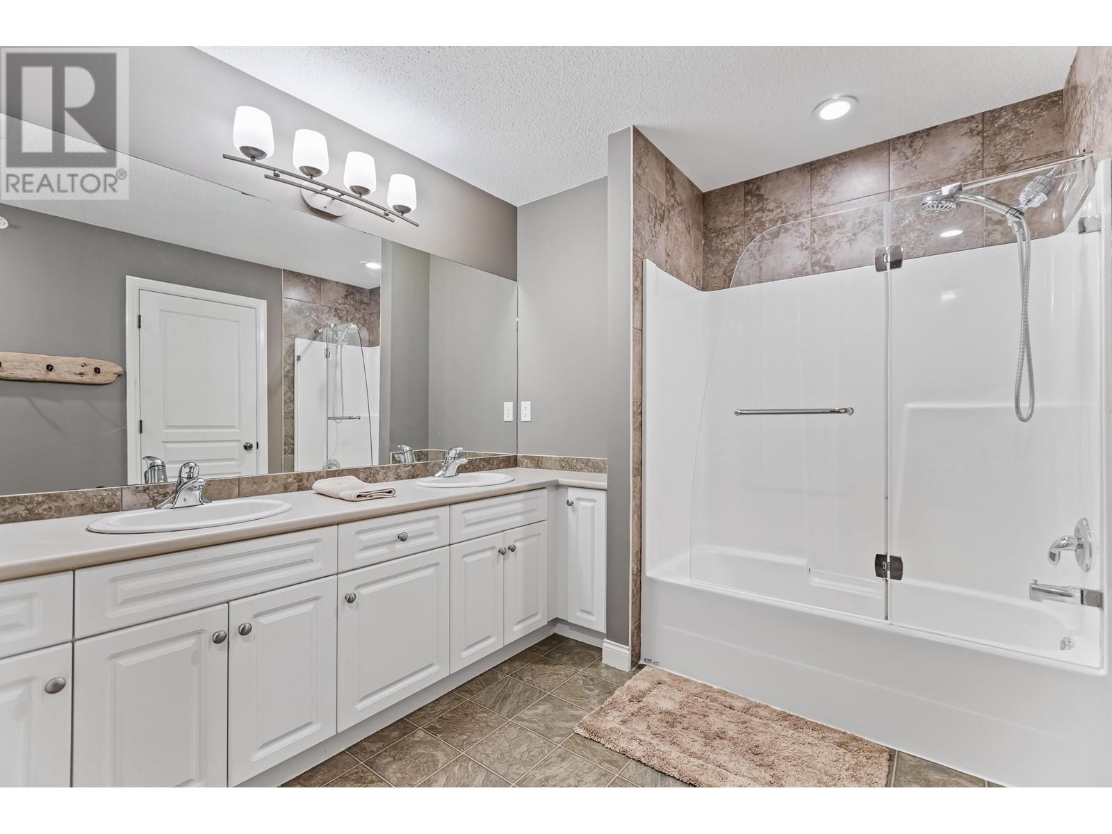 24745 102b Avenue, Maple Ridge, British Columbia  V2W 0A1 - Photo 17 - R2953052